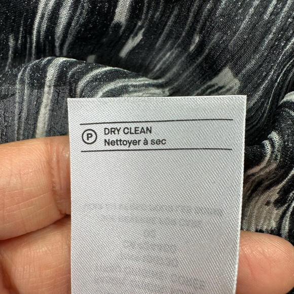 VINCE Brushstroke Silk Midi Dress size M - Picture 5 of 7